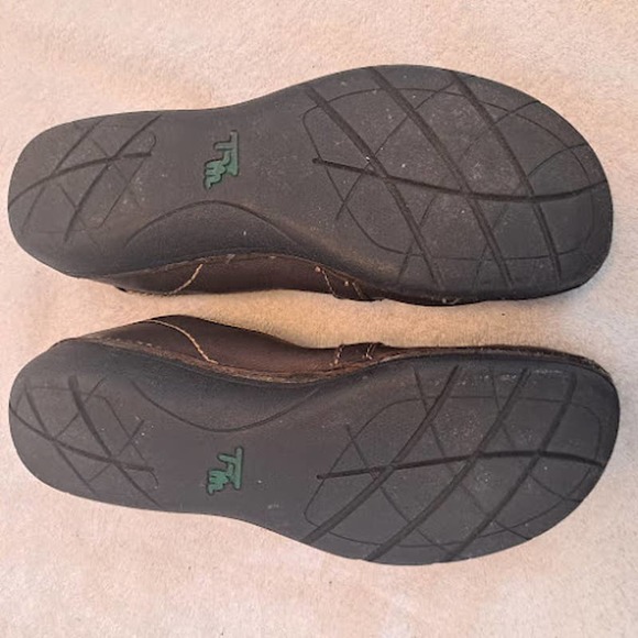 Thom McAn Mary Jane Loafer Topstitching Brown Tan Almond Toe Hook n Loop Comfy - Picture 6 of 13